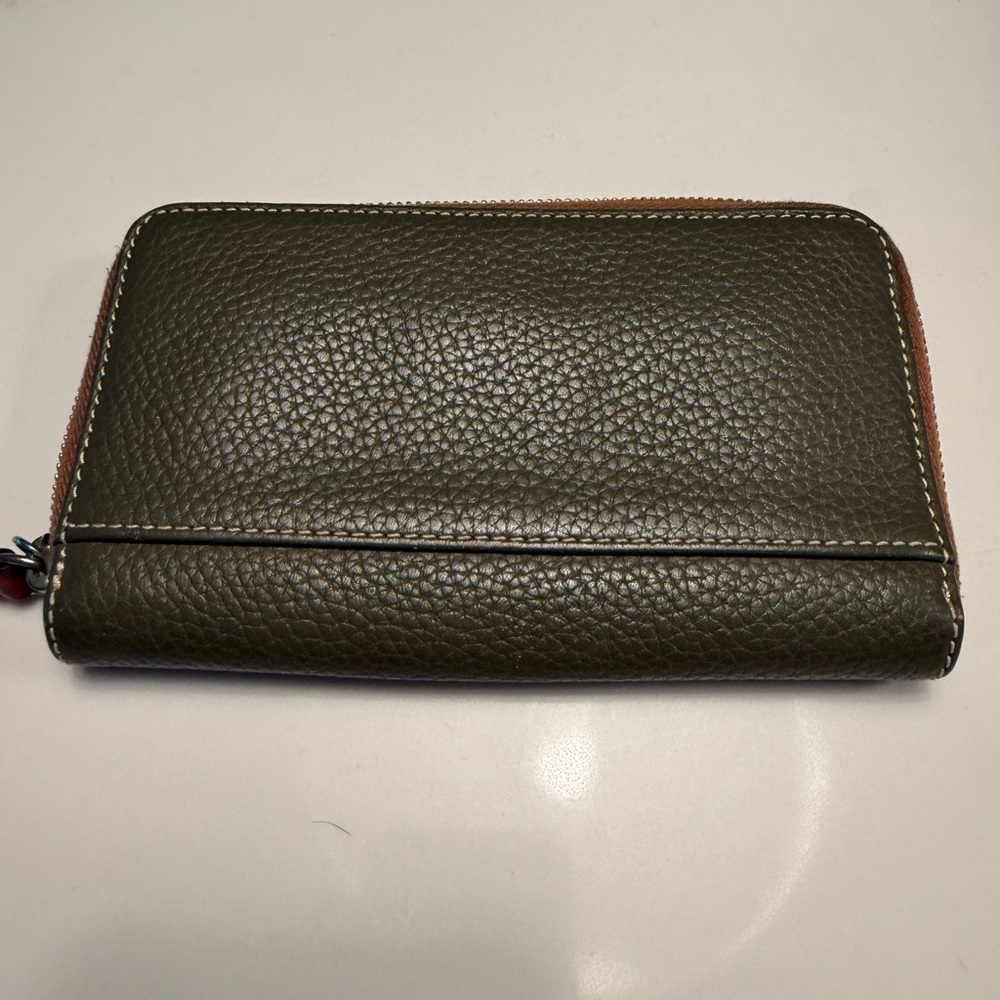 Dooney & Bourke Olive Green Leather Wallet - Picture 3 of 13